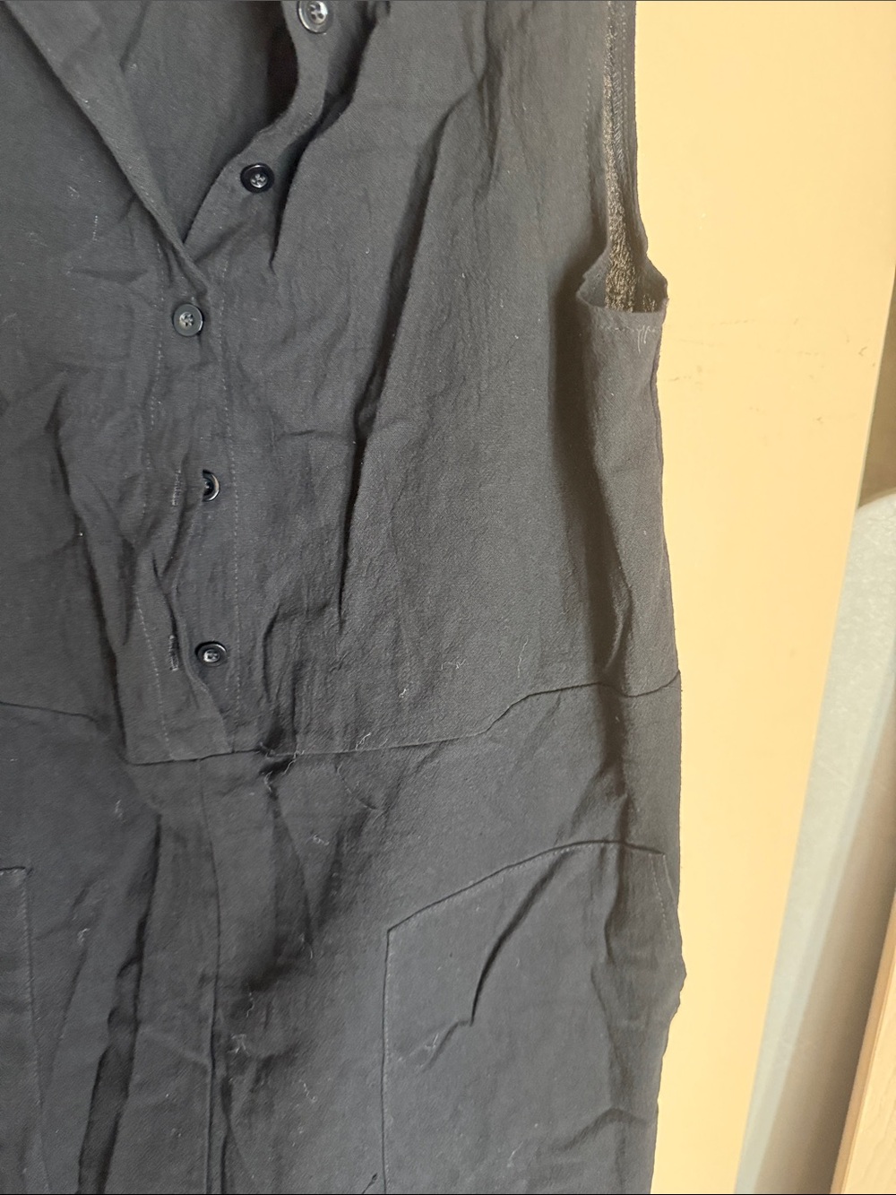 Casual Sleeveless Black Jumpsuit with Pockets - Picture 6 of 6